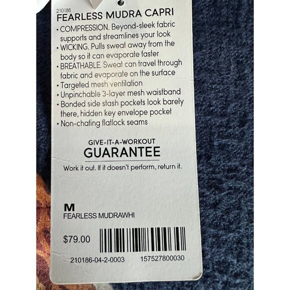 NWT Athleta Fearless Mudra Capri Leggings White Size Small/Medium Deep Pockets - Picture 8 of 8